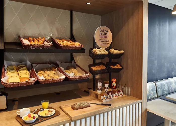 Centre Gare 3 Etoiles Lourdes